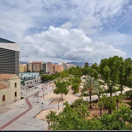 Hotel Doña Lola 3*